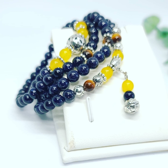 Blue Goldstone and Chalcedony Mala Bracelet - Picture 4 of 4
